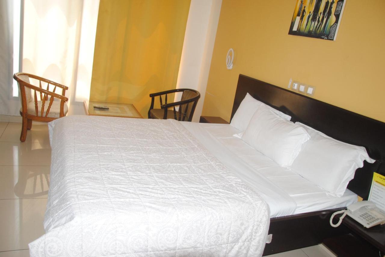Serena Hotel Douala Luaran gambar
